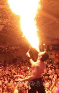 Feuer schlucken und Pyroshows vom Feuerkünstler in Paderborn